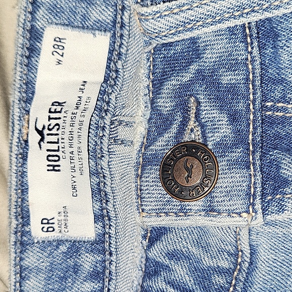 Hollister curvy ultra high-rise mom jean Size - 6R w28R - Picture 4 of 4